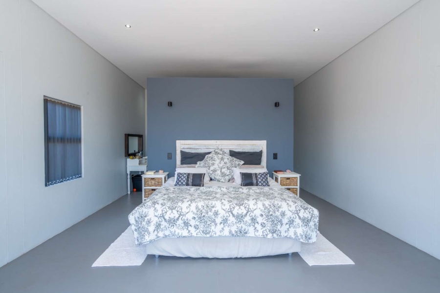 3 Bedroom Property for Sale in Oliphantskop Western Cape